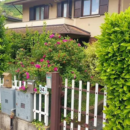 Delizioso Sul - Casa Marina Apartment *